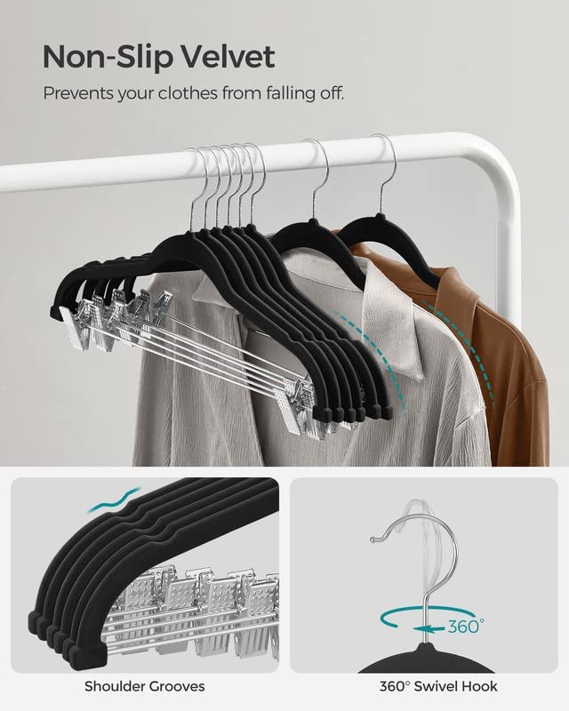 SONGMICS hanger holding blouse and trousers together for outfit saving