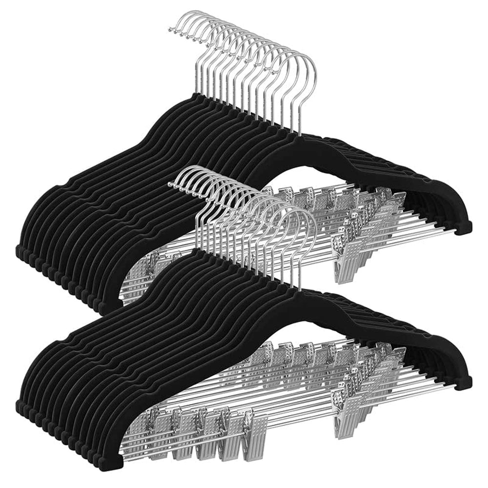 SONGMICS front view of 30-pack hangers showing organized storage benefit