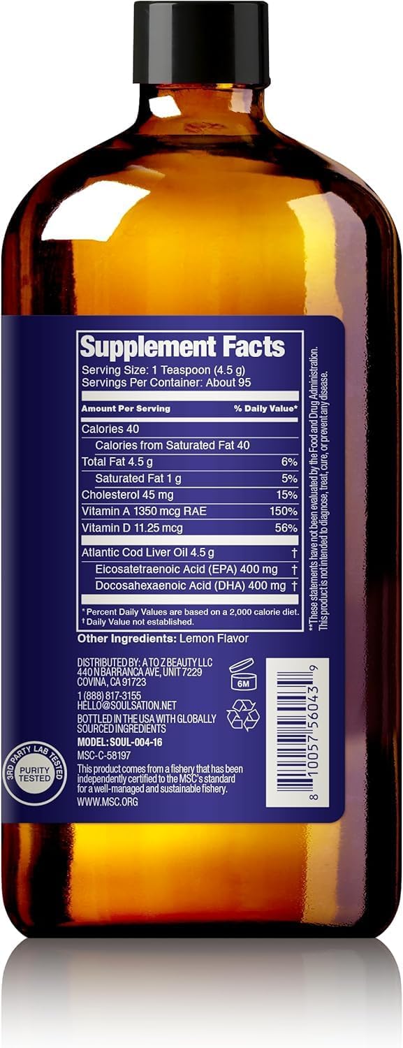 SOULSATION spoonful added to a smoothie demonstrating flavor and convenience benefit
