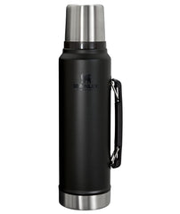 STANLEY Classic 20 oz front view showing durable exterior and finish, reliable for travel