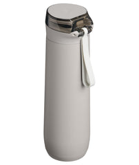 STANLEY Flowstate lid closed illustrating leakproof lock for worry-free transport