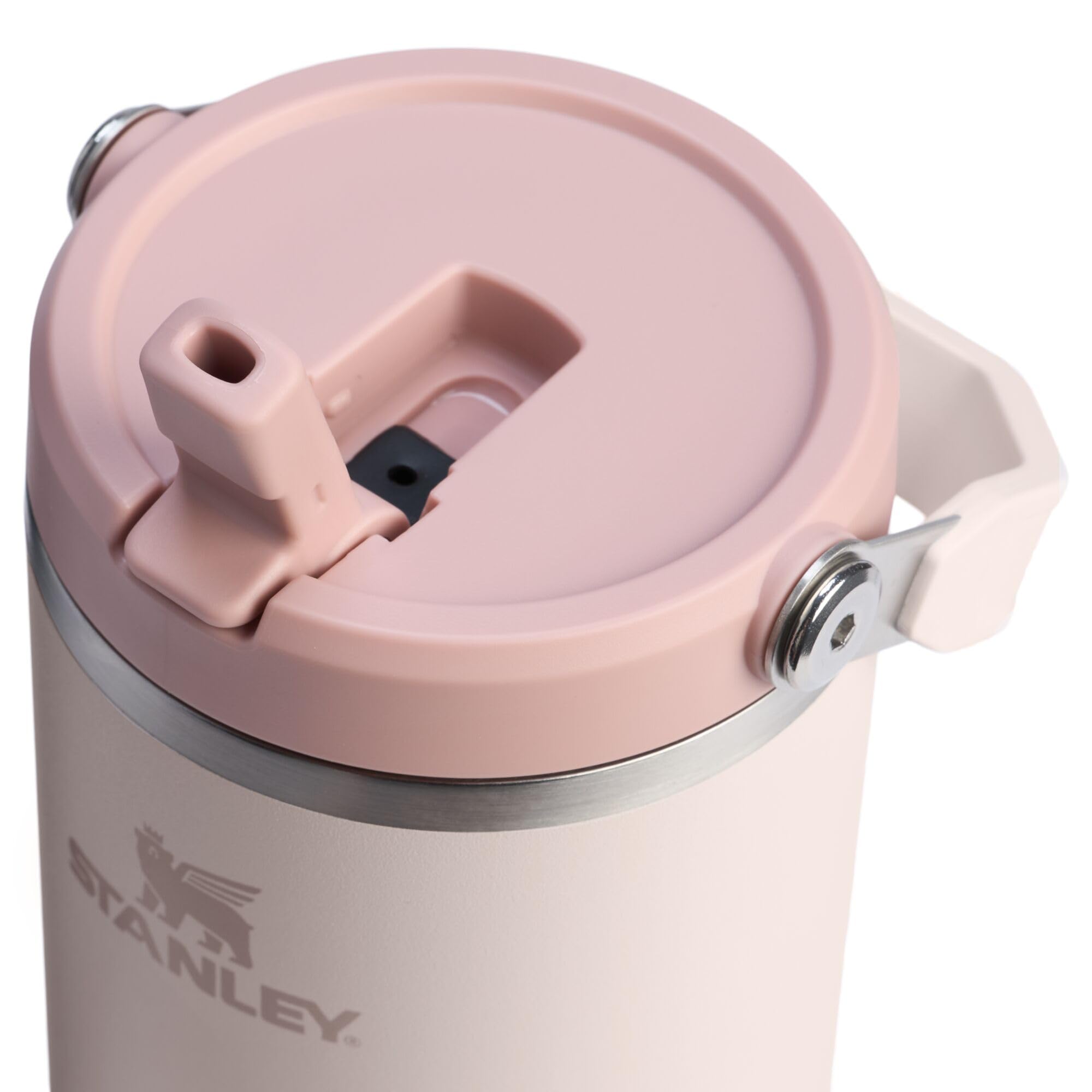 STANLEY close-up of Flip Straw 2.0 lid showing quick-sip functionality and leak resistance