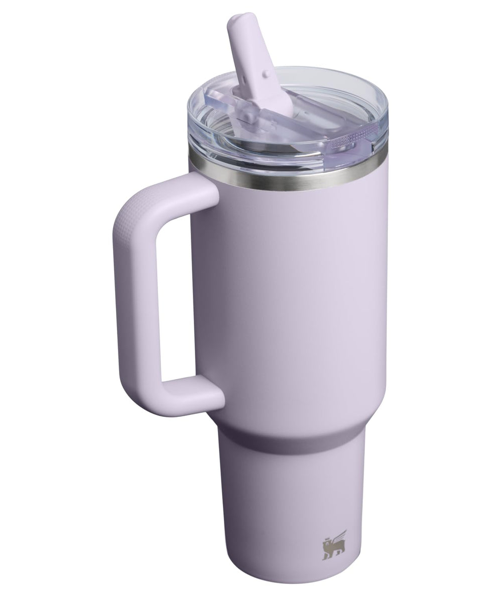 STANLEY Quencher handle texture close-up for comfort grip and secure carrying