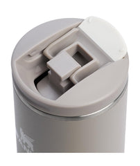 STANLEY flip-top lid close-up highlighting secure latch for spill protection