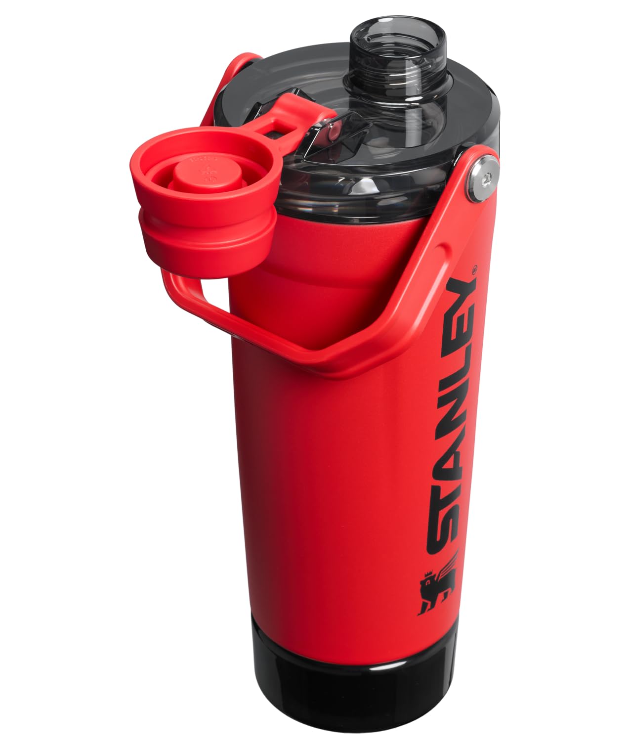 STANLEY removable strainer closeup, smooth mixing benefit