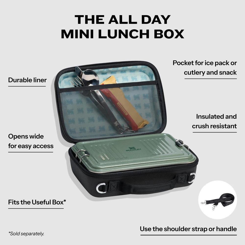 STANLEY zipper and handle detail emphasizing secure closure and easy grab-and-go use