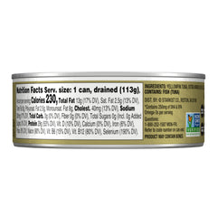 StarKist E.V.O.O. close-up of tuna flakes highlighting moist texture and flavor