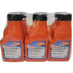 STIHL close-up of bottle label highlighting accurate pre-measured dosing