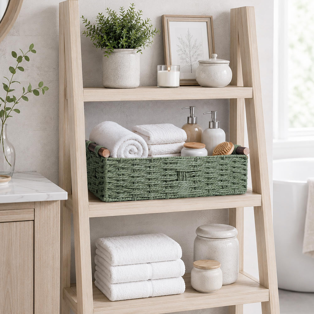 STOBSK basket handle closeup highlighting easy lift-and-carry benefit