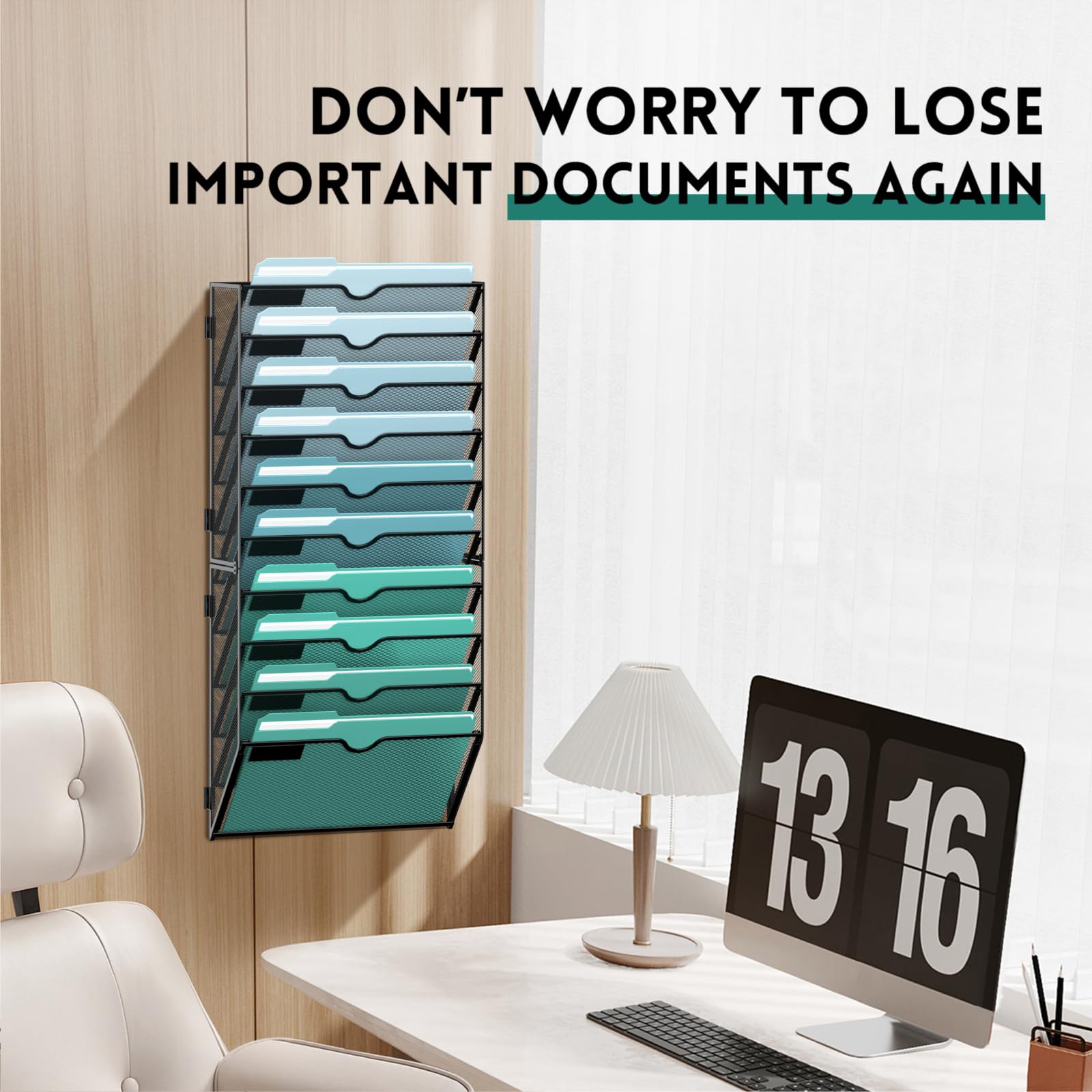 SUPEASY organizer in use holding mail and folders to free desktop and improve workflow
