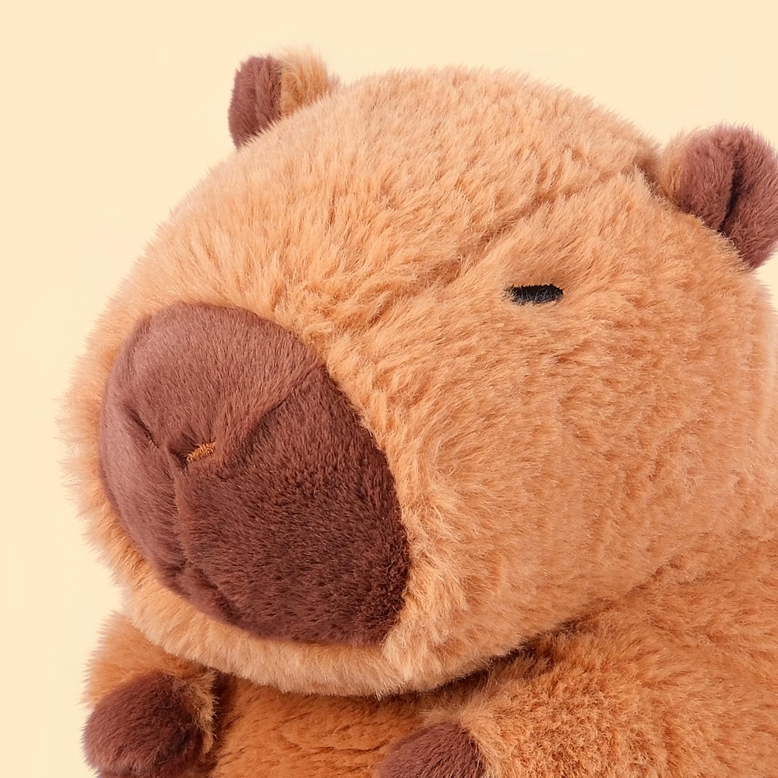 SuzziPals capybara close view of flaxseed and lavender filling for soothing scent