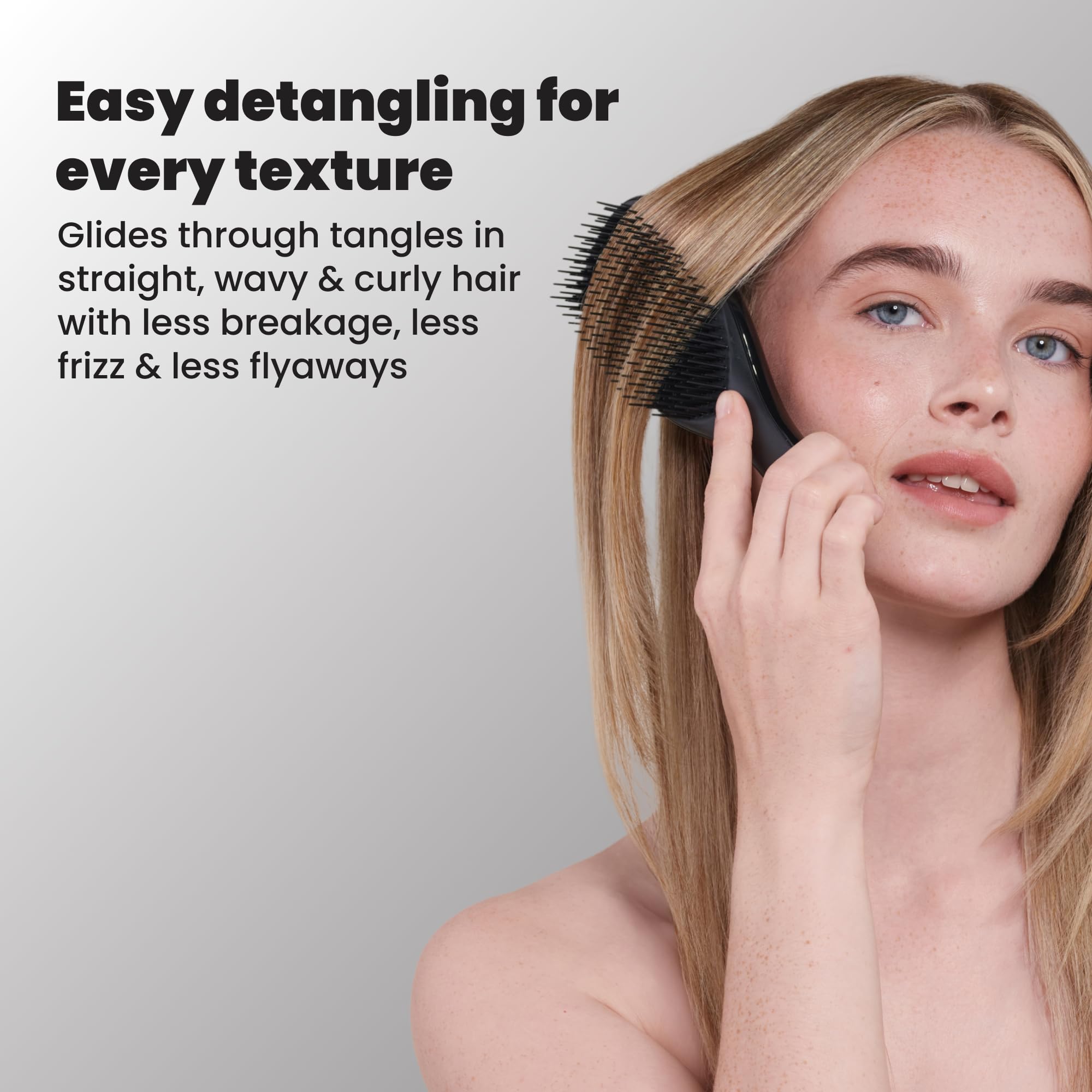 TANGLE TEEZER teeth flexing demonstration showing flexibility reduces hair breakage