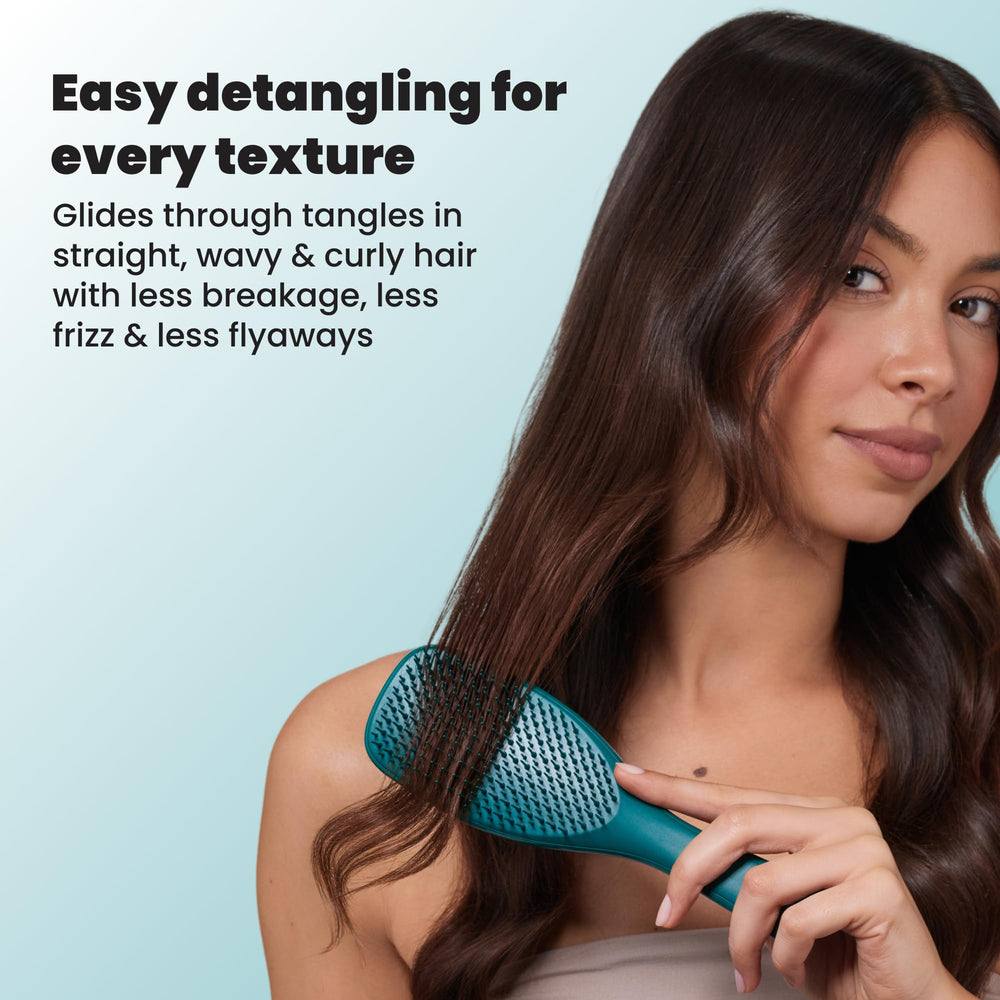 TANGLE TEEZER texture close-up showing soft teeth surface for scalp comfort