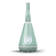 Tao Clean handle close-up highlighting ergonomic grip for comfortable brushing