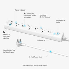 Tapo plug closeup with flush‑fitting design, enabling discreet placement