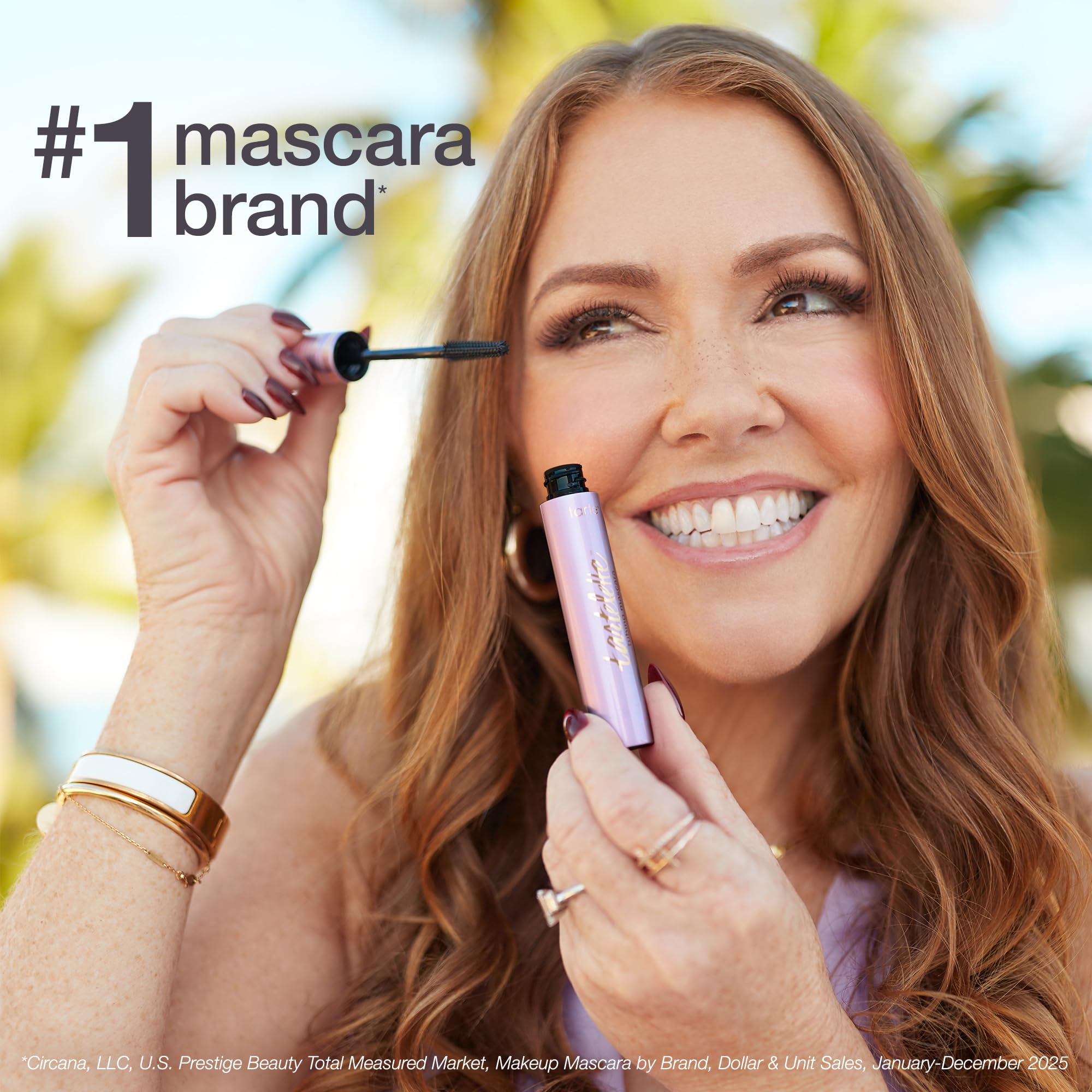 tarte tartelette mascara texture swipe illustrating smooth, clump-free formula
