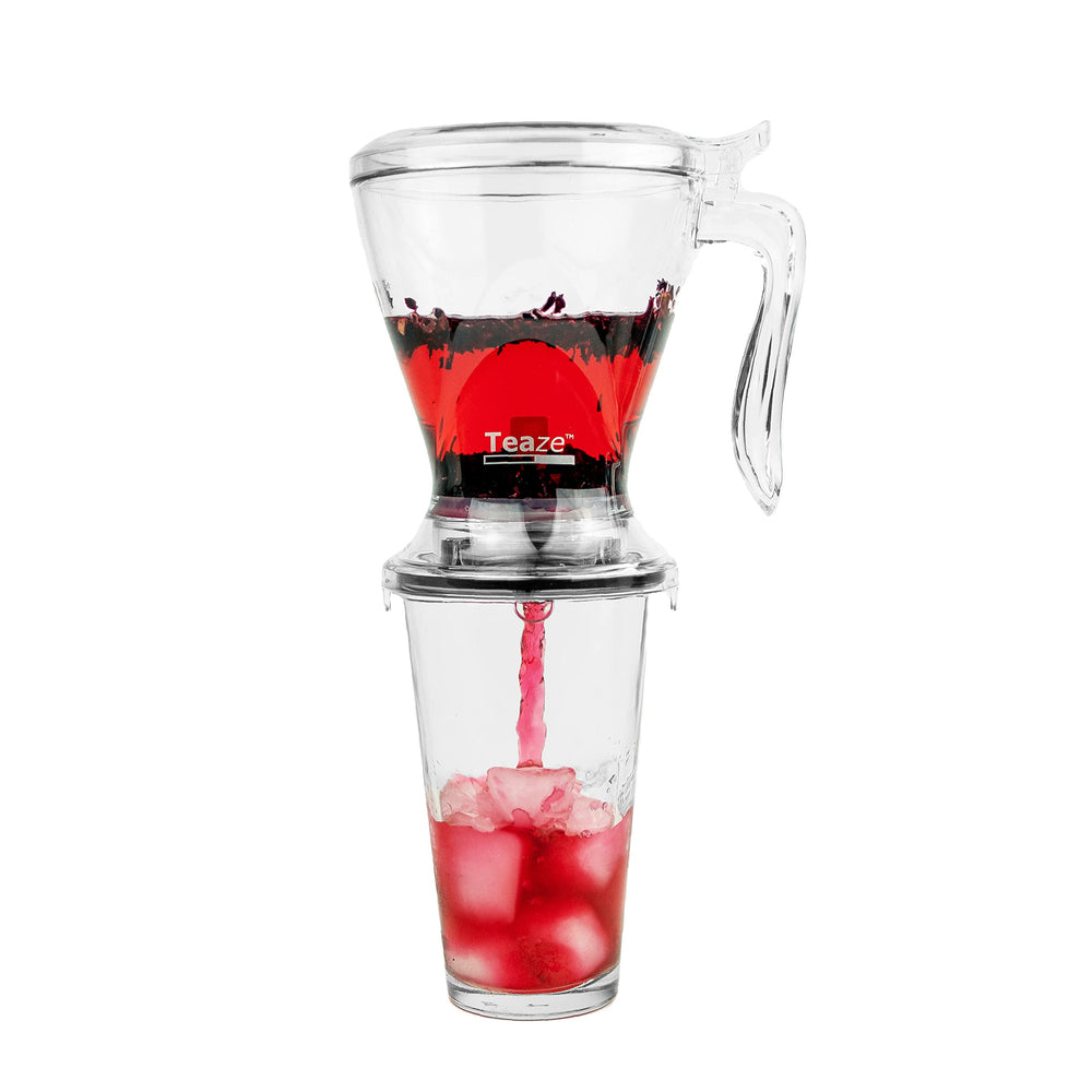 TEAZE Infuser closeup of stainless steel filter demonstrating fine strainer benefit