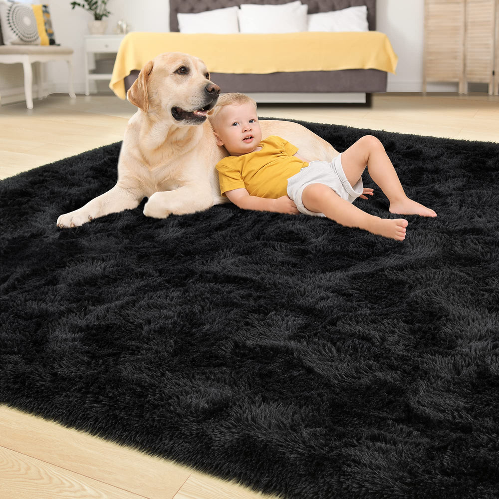 Tepook rug beside bed creating warm, soft stepping surface for bedrooms