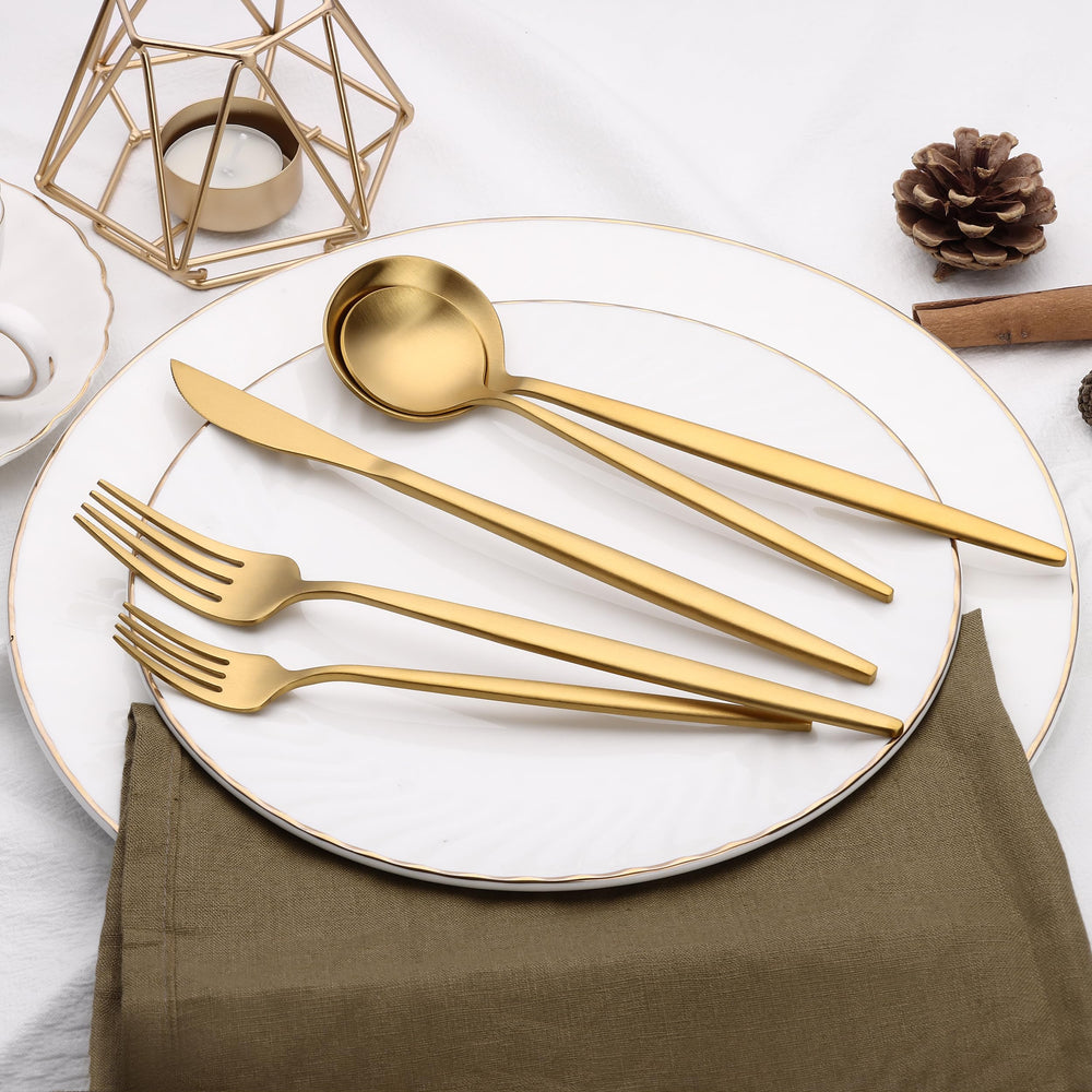 Terlulu plated napkin and cutlery display illustrating polished table styling
