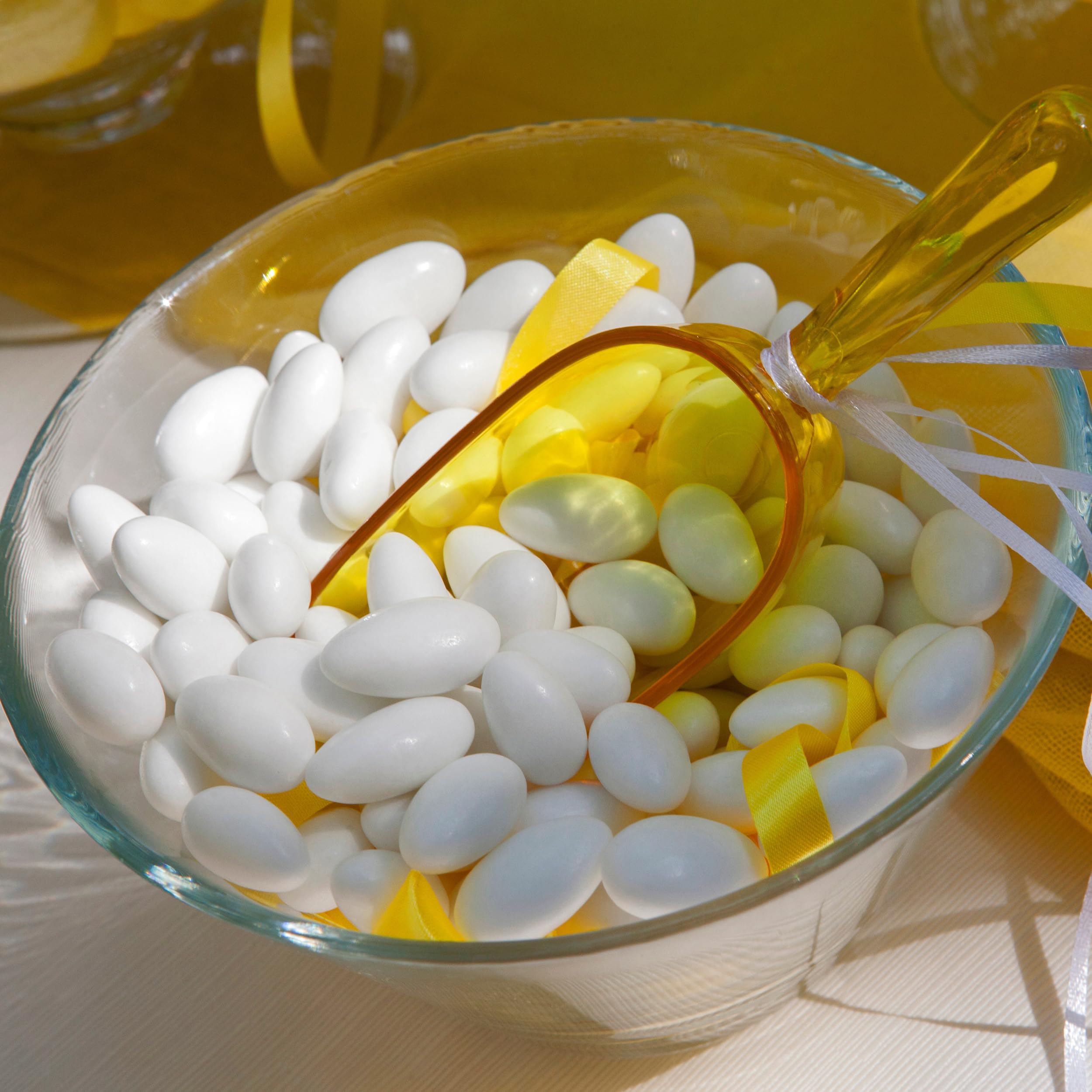 THE HAMPTON CANDY COMPANY white Jordan almonds in favor bags, ready for guests