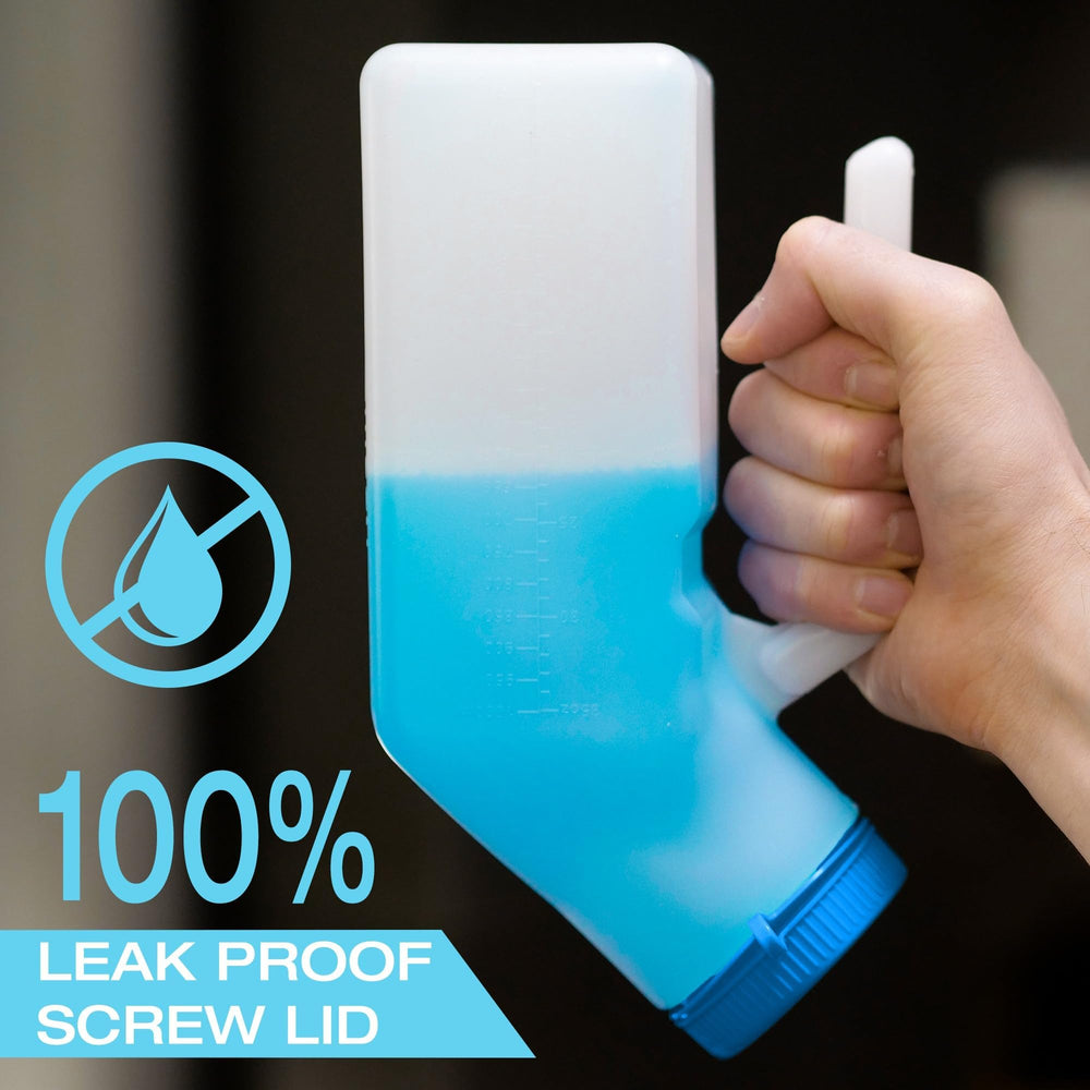 Tilcare screw-on lid close-up highlighting secure seal and spill protection benefit