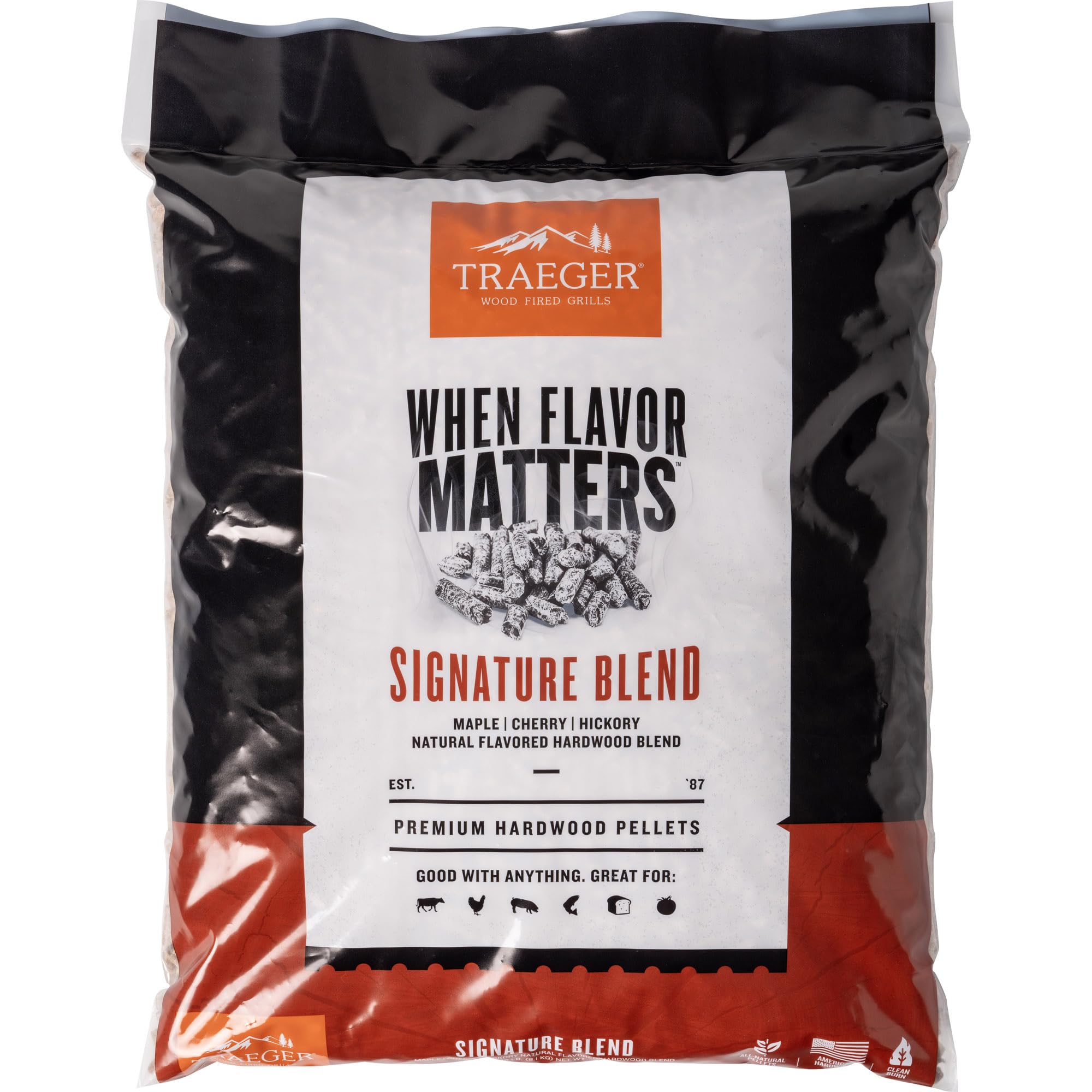 Traeger front of bag showing Signature Blend label and clear benefit of quality fuel