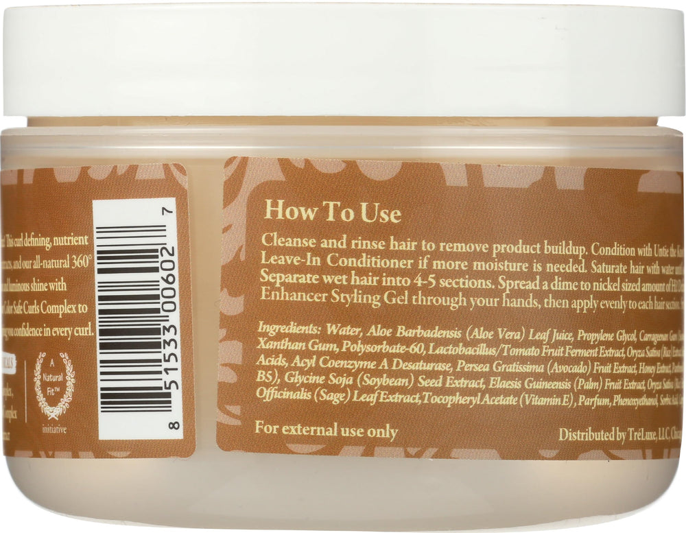 Treluxe gel texture close-up illustrating smooth consistency for even spread