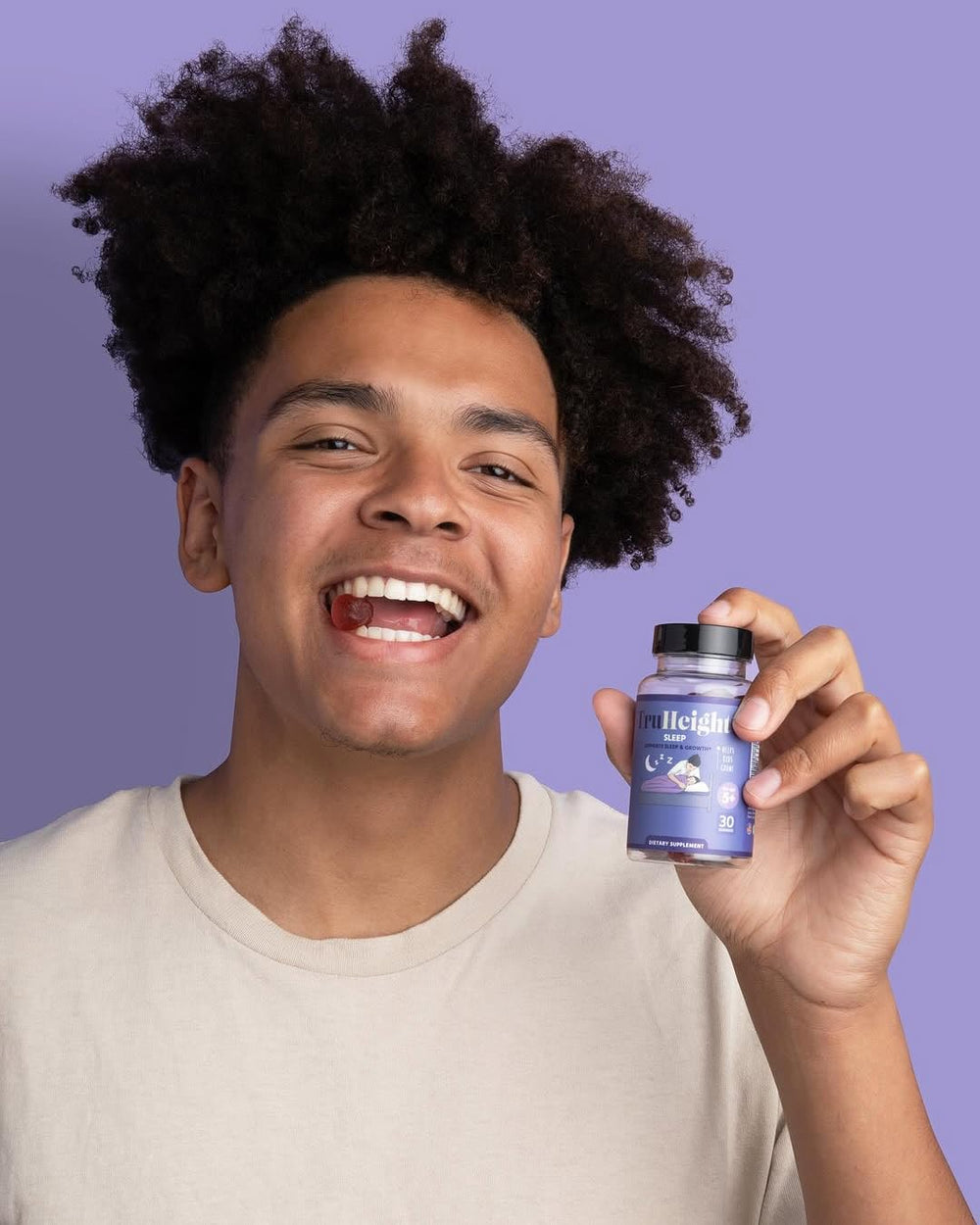 TruHeight gummy given during child's bedtime routine promoting calmer sleep