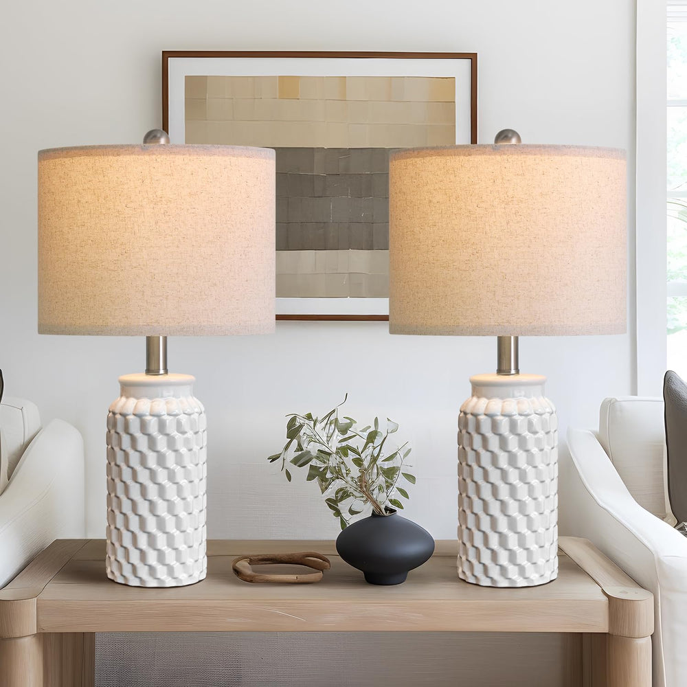 USumkky front view of two white ceramic bedside lamps showing balanced design and pairing