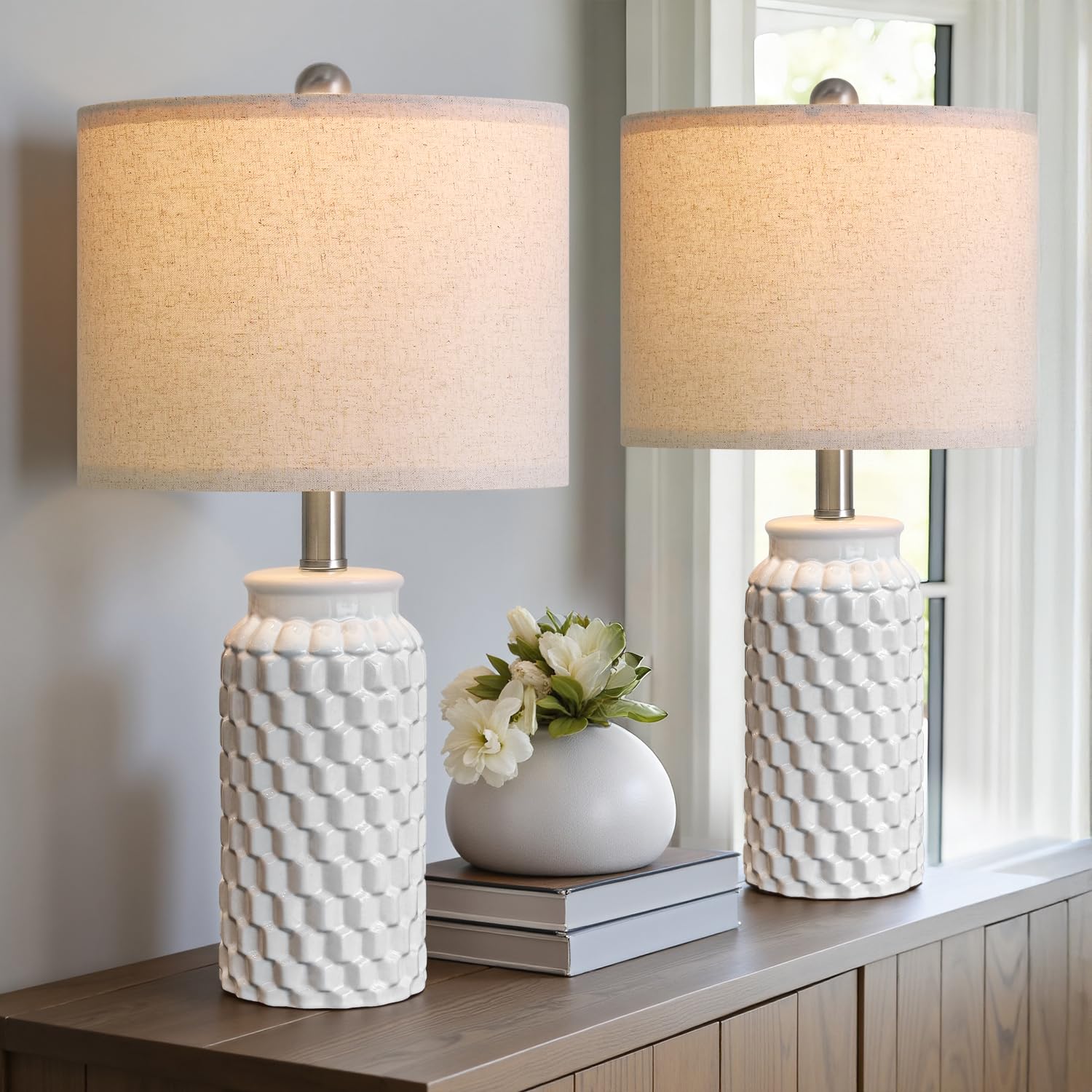 USumkky lamp placed on living room console illustrating versatile modern farmhouse fit