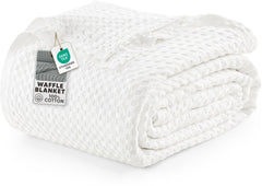 Utopia Bedding queen front view showing full 90x90 coverage and clean white look