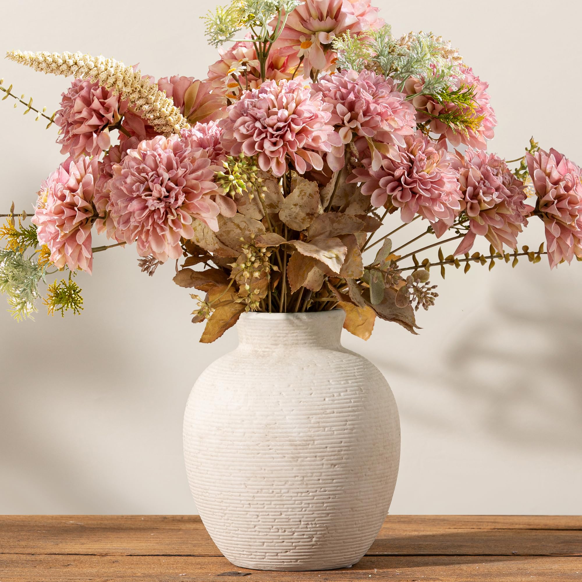 Vanselia with dried pampas grass creates a warm living room focal point