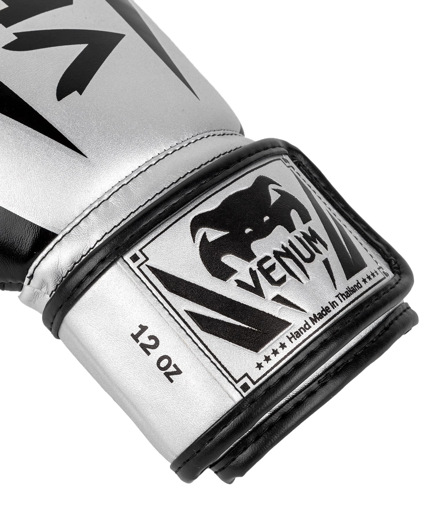 Venum Elite back mesh ventilation promoting cooler hands during training