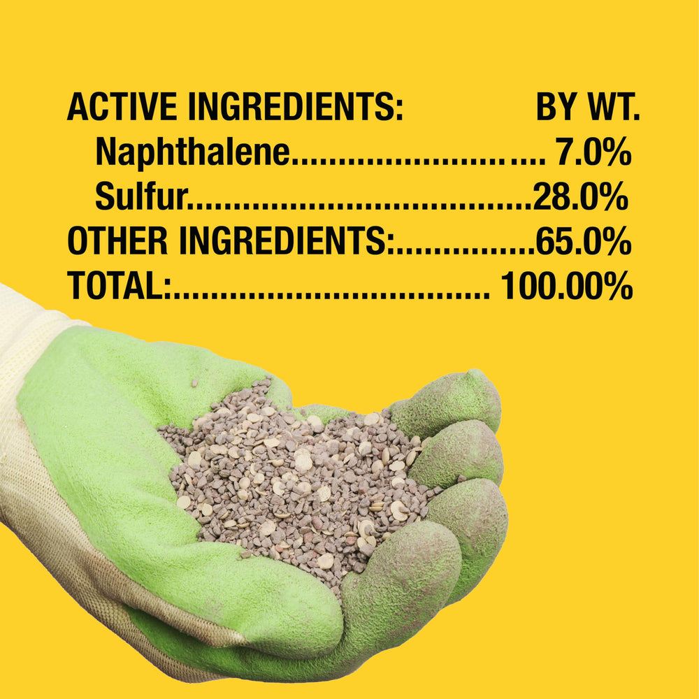 Victor size comparison showing 10 lb bag coverage relative to a large yard area