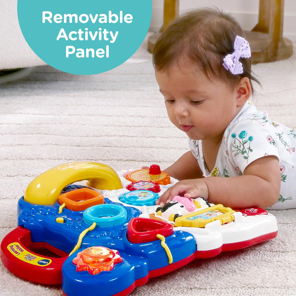 VTech light-up buttons detail with flashing lights to teach cause and effect and attention