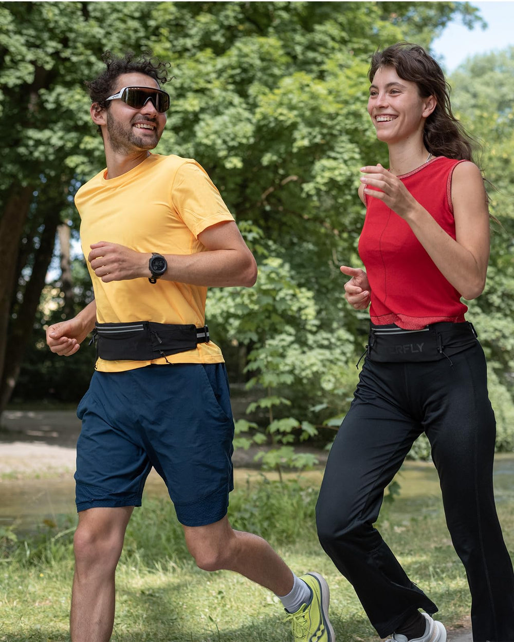 WATERFLY on runner demonstrating low‑bounce fit and hands‑free convenience benefit
