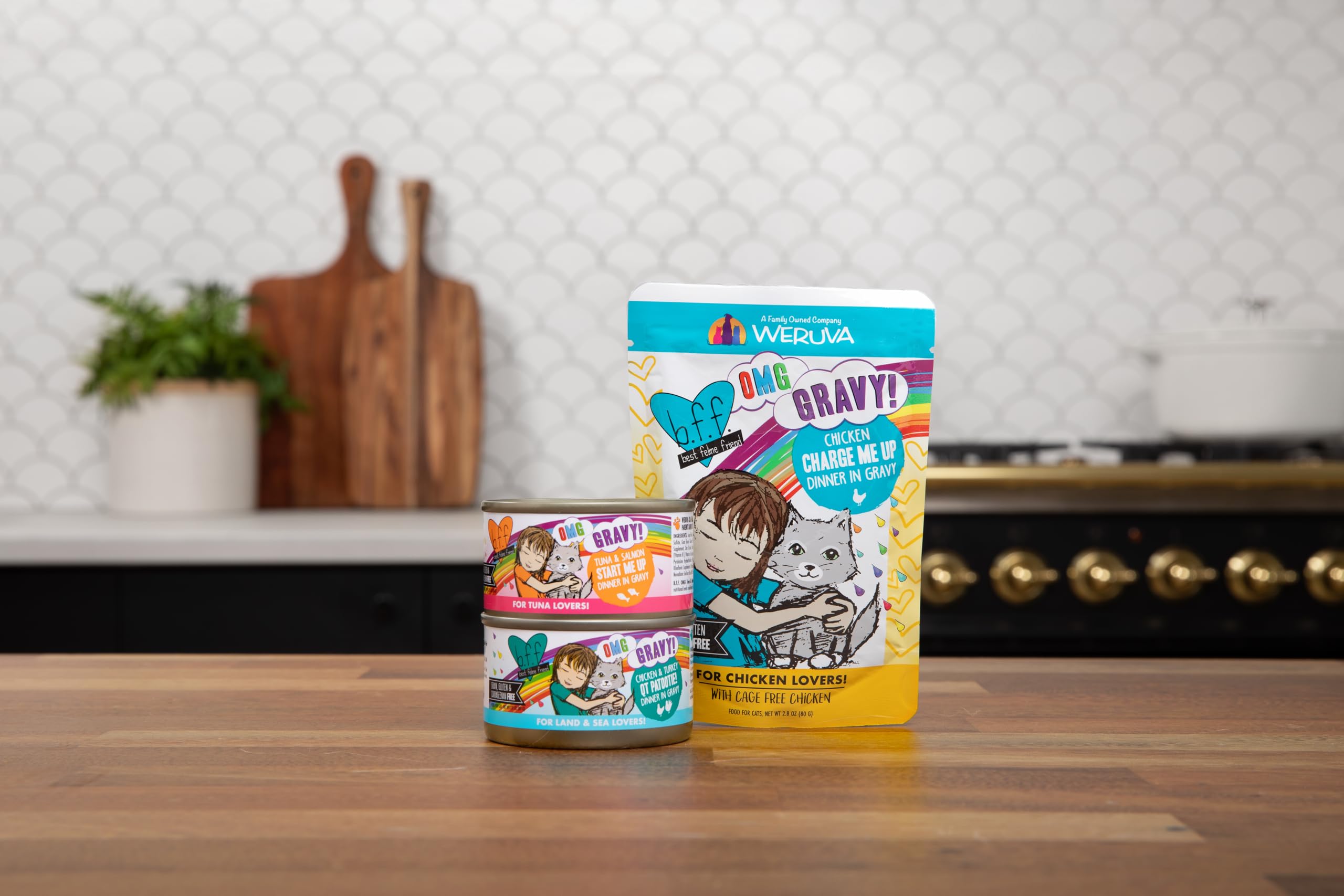 Weruva label and nutrition panel showing grain-free and no artificial additives