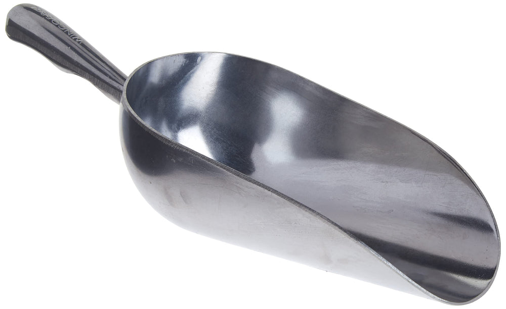 Winco AS-58 close-up of ergonomic handle providing comfortable grip and control