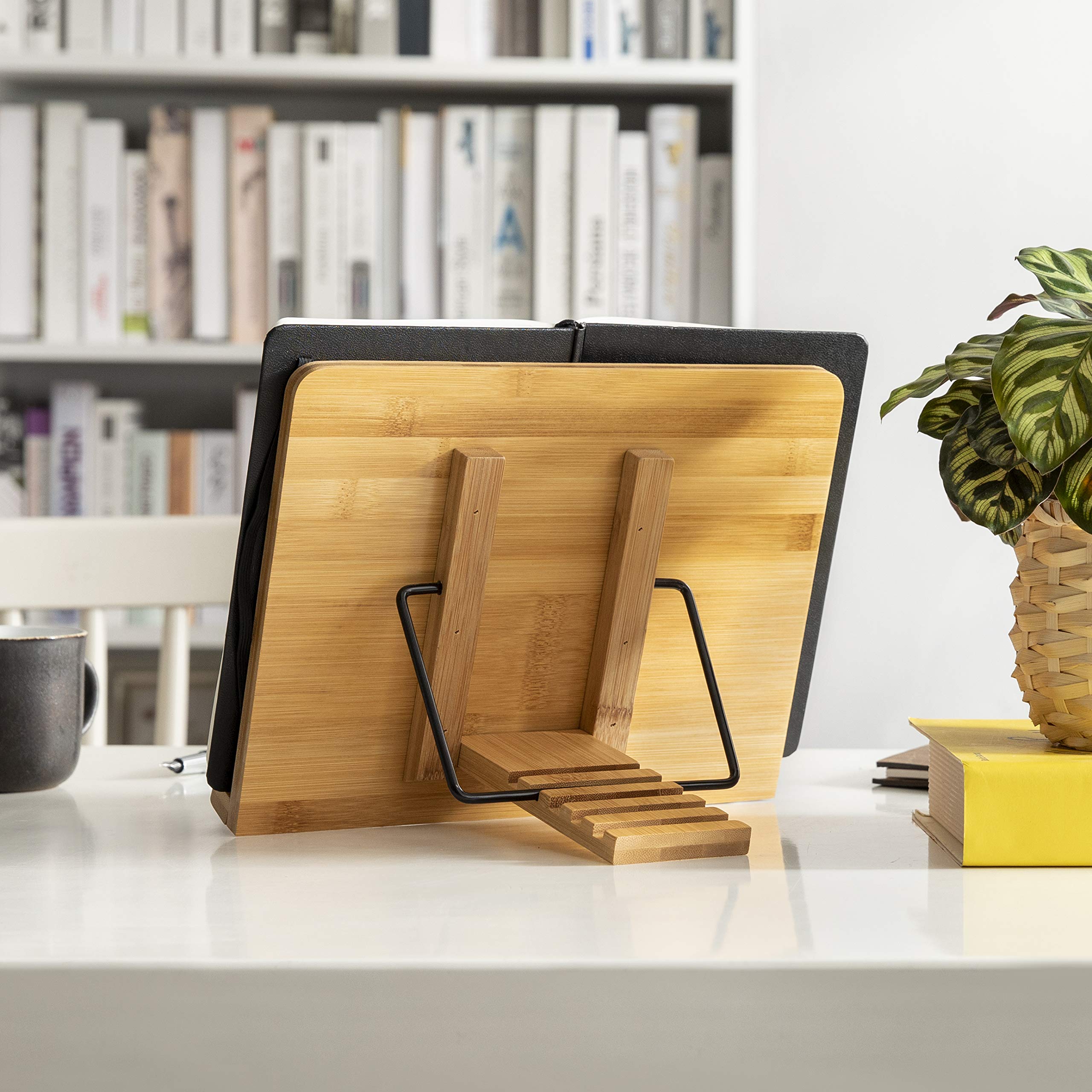 wishacc bamboo bookstand spring mechanism closeup showing strong hold for thick books