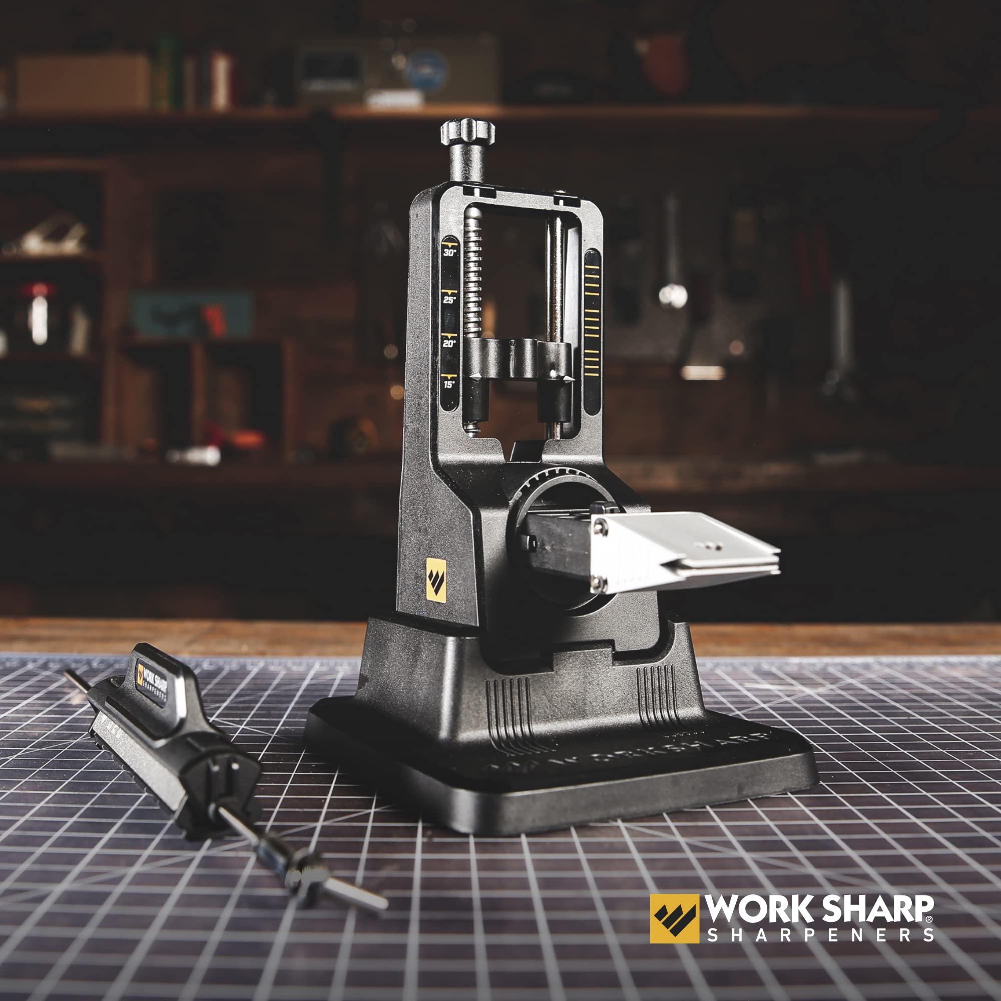 WORK SHARP clamp detail displaying V-block that secures knives for consistent sharpening