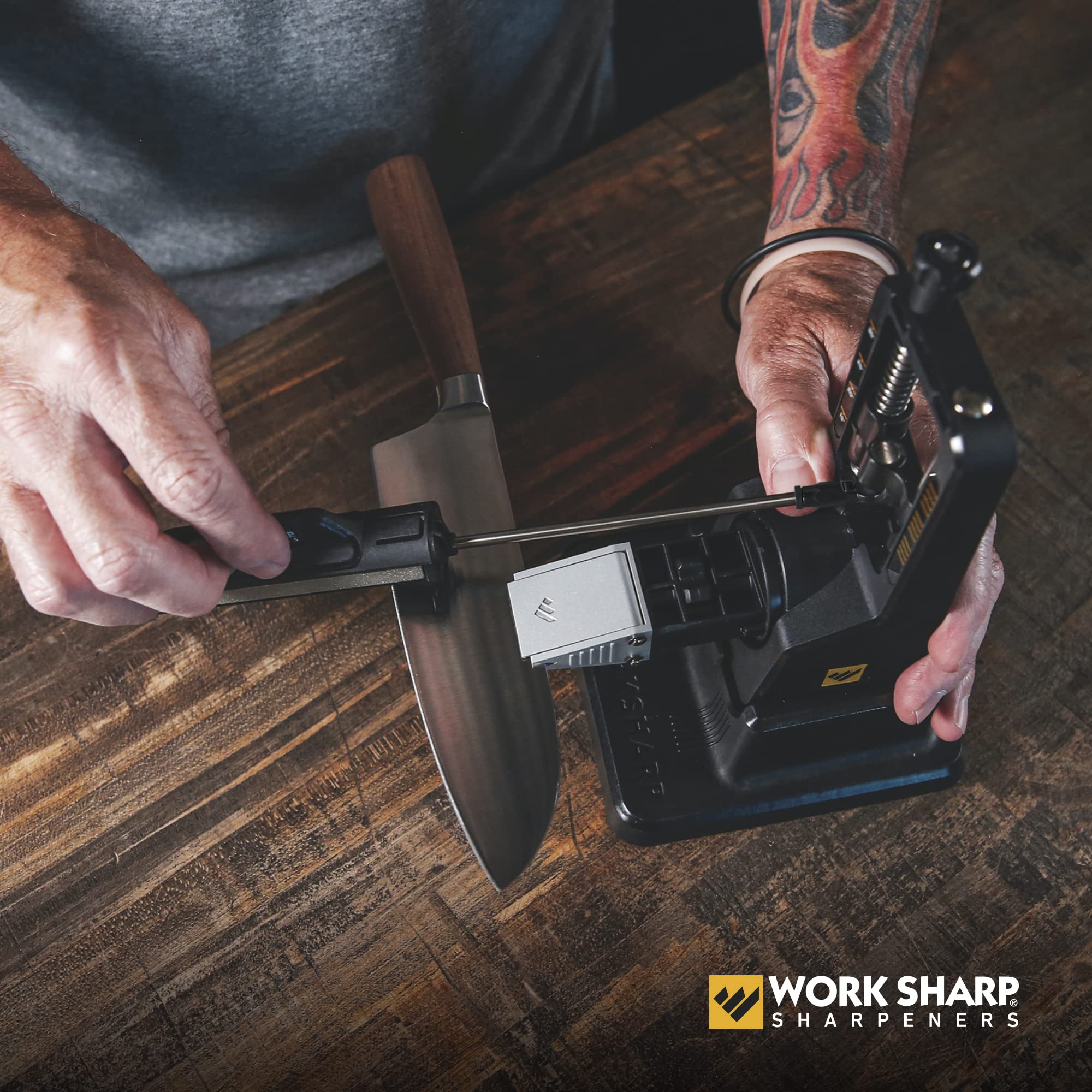 WORK SHARP ceramic rod texture close-up for polishing and refined cutting performance