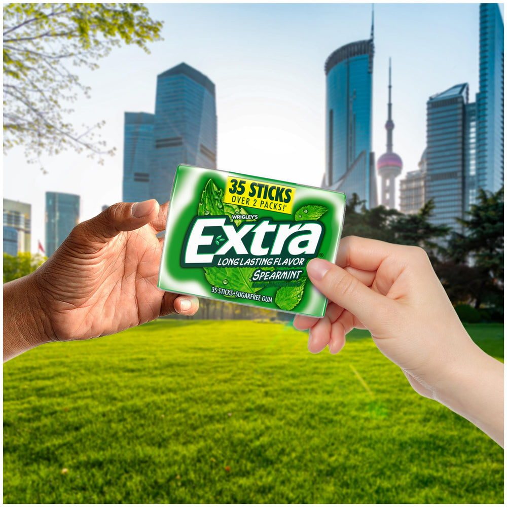 WRIGLEY'S EXTRA six-pack boxed together highlighting bulk supply benefit