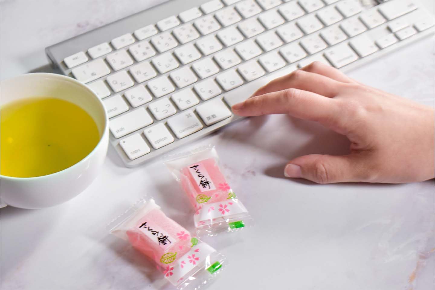YAMASAN KYOTO UJI candy held in hand showing size and portion convenience