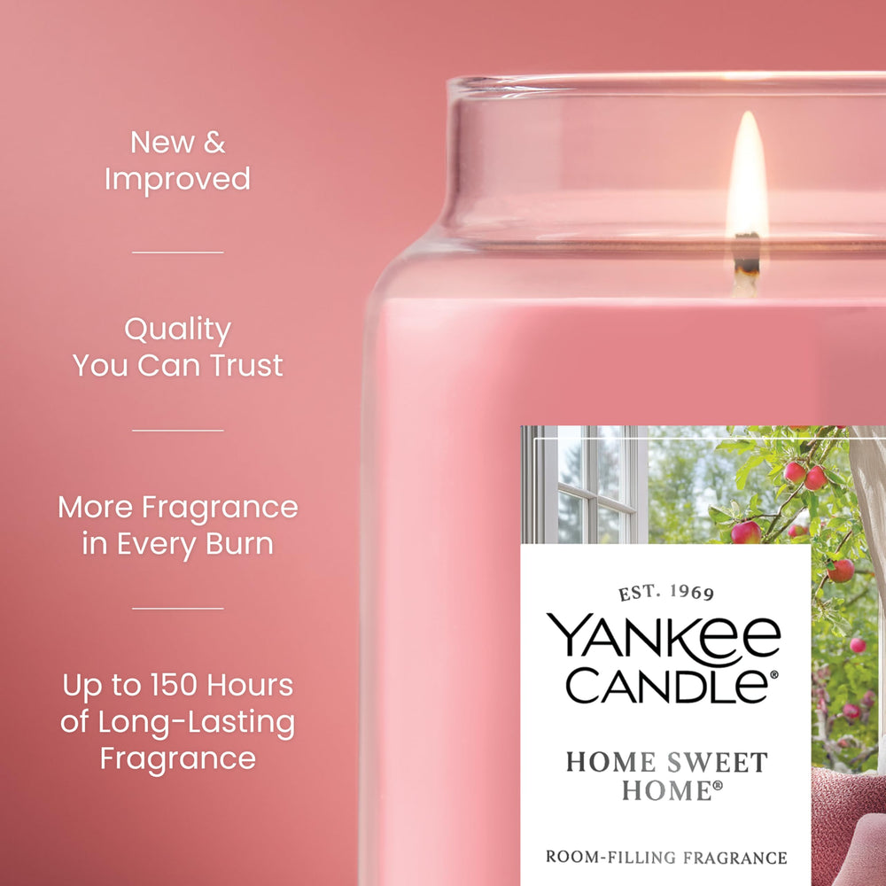 Yankee Candle wax texture and natural-fiber wick detail for cleaner burn benefit