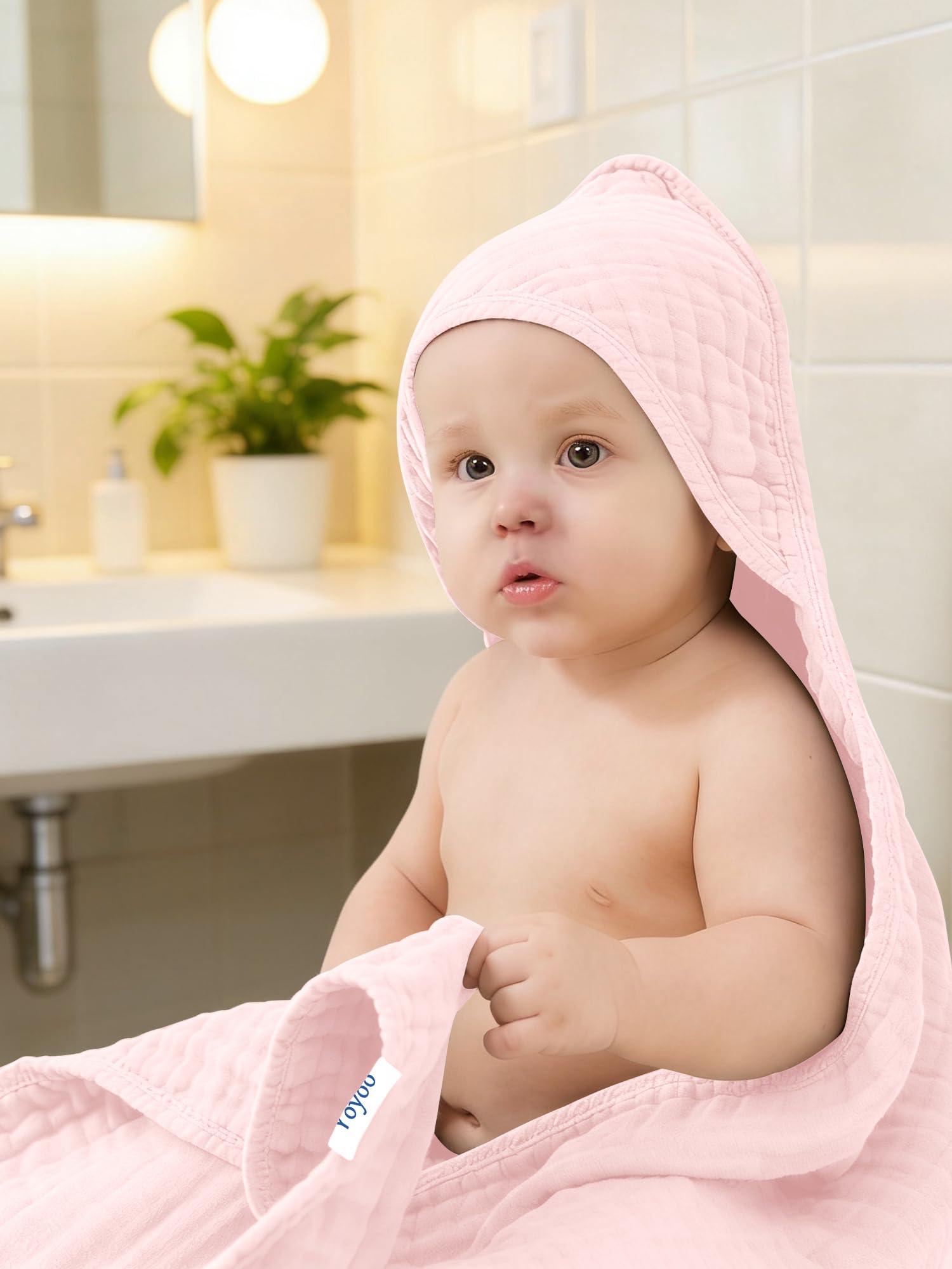 YOYOO baby wrapped after bath demonstrating warmth and comfort