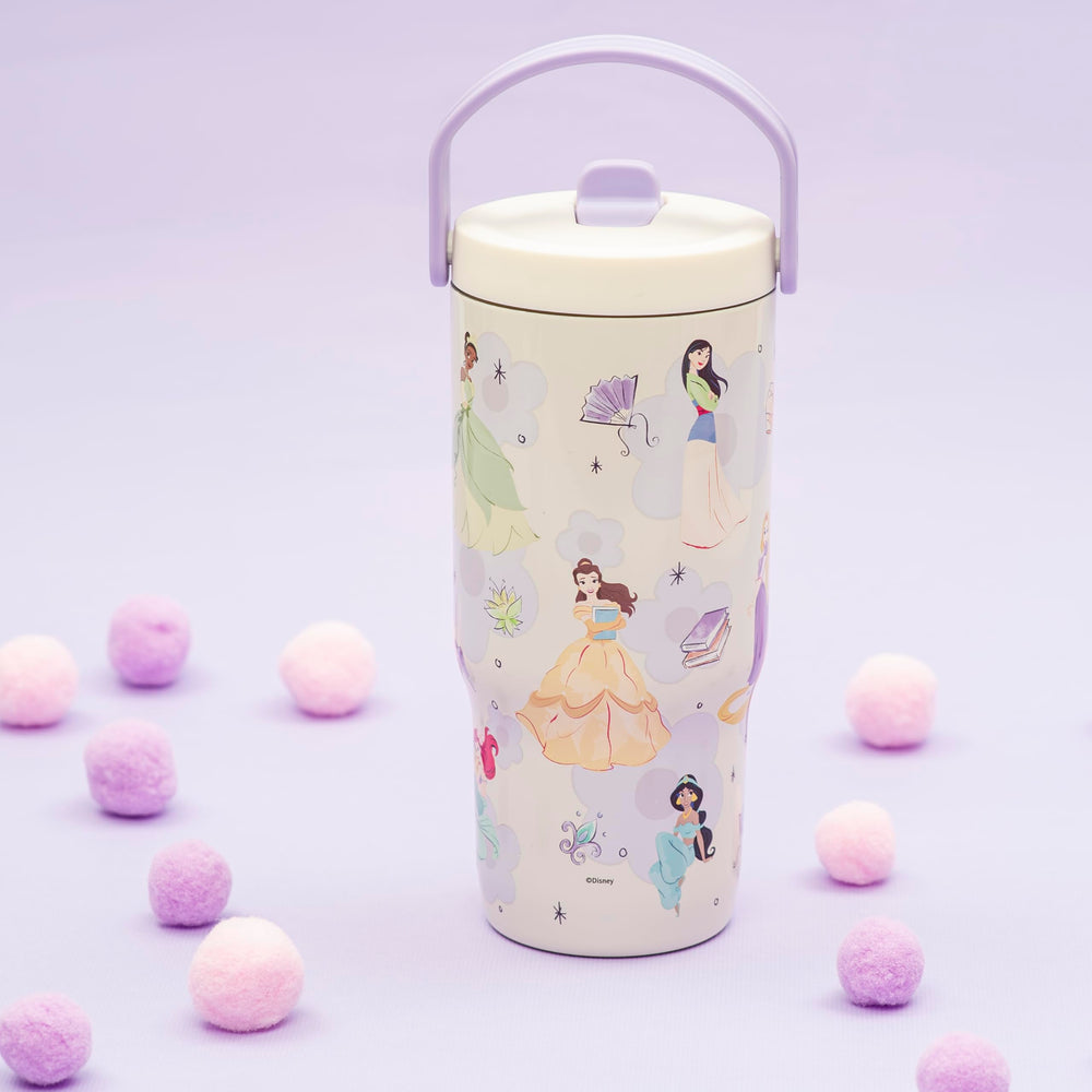 Zak Designs Disney Princess straw detail highlighting easy sipping and cleanliness