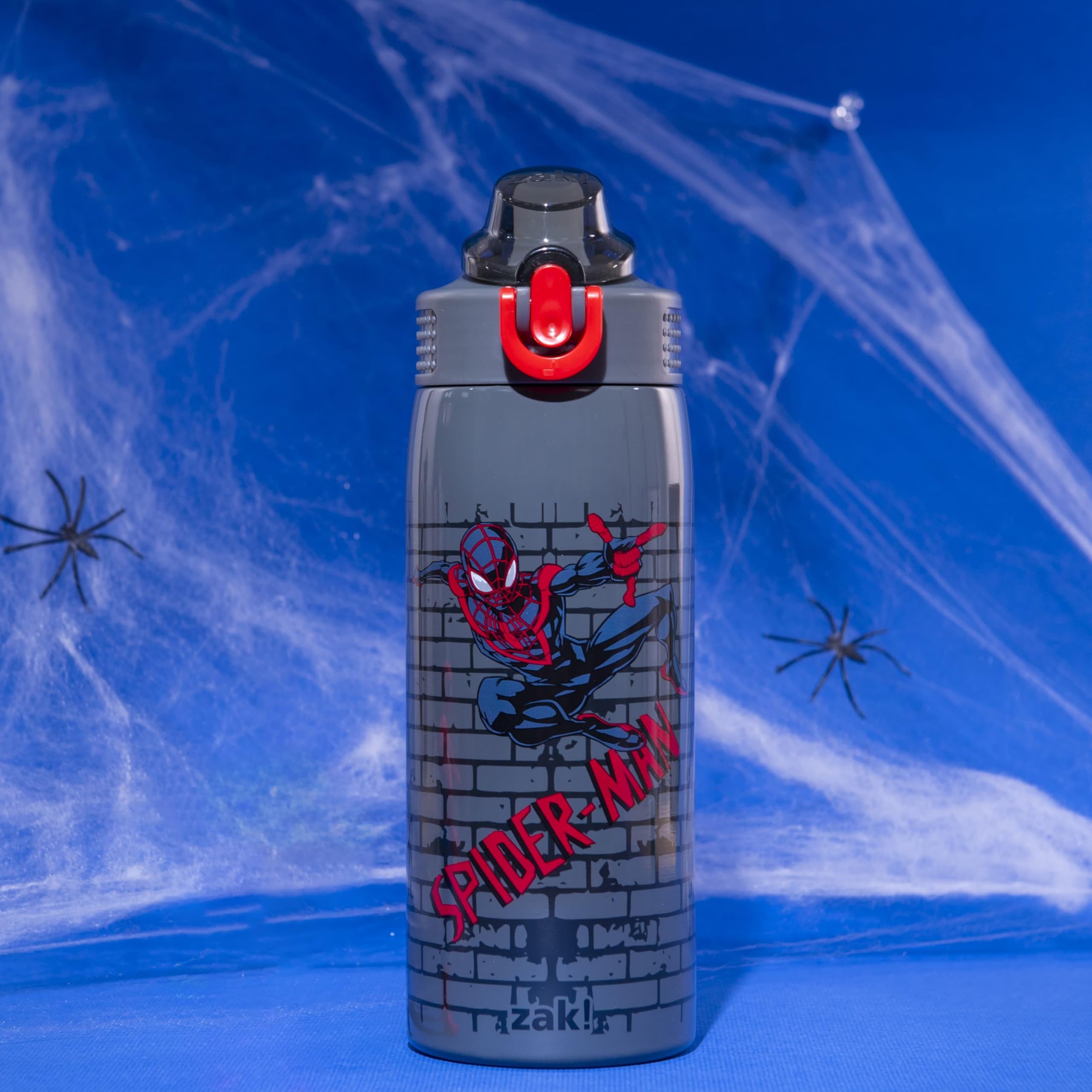 Zak Designs removable straw and silicone spout ready for easy cleaning