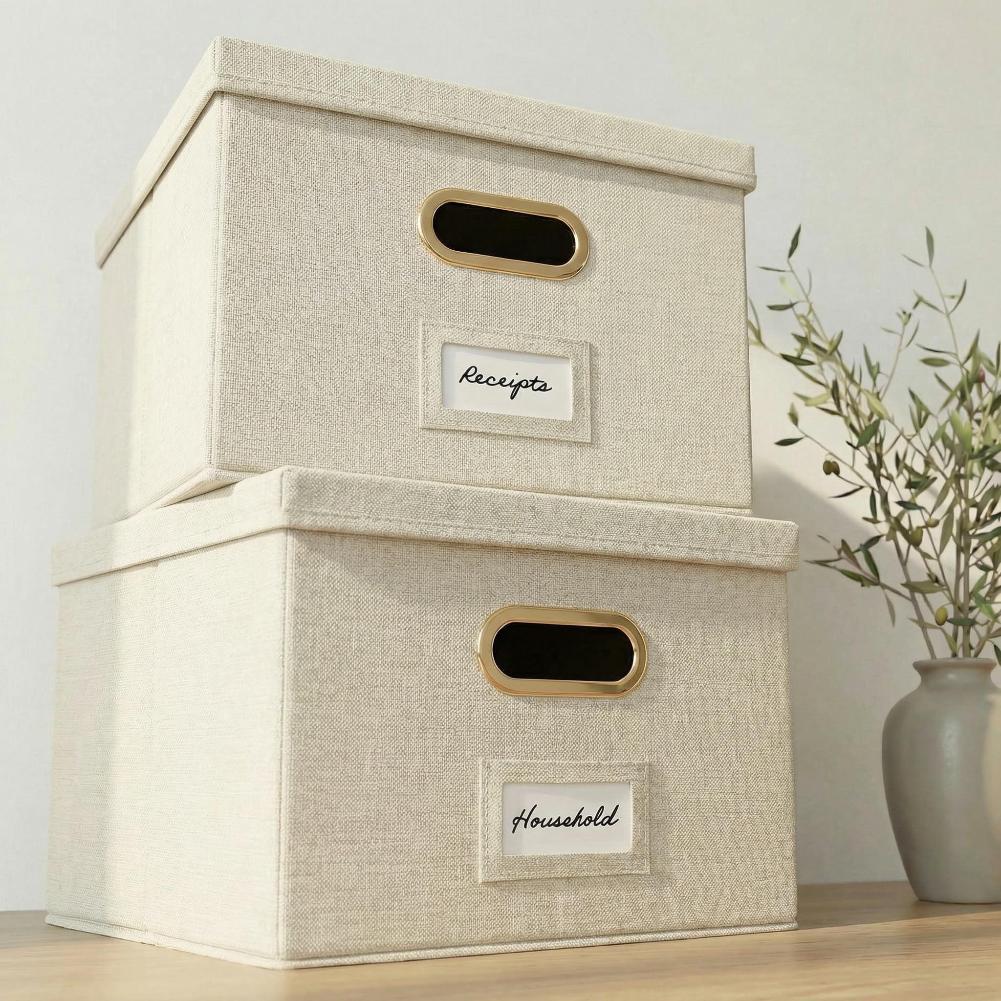 ZICOTO front view with lid closed showing tidy storage benefit