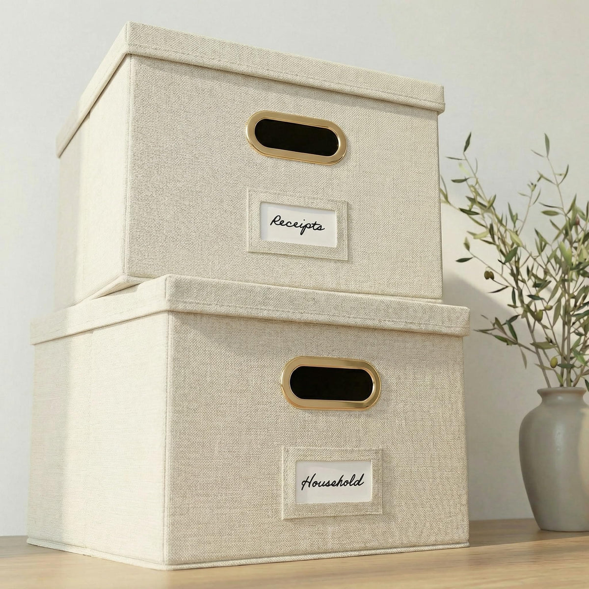 ZICOTO front view with lid closed showing tidy storage benefit